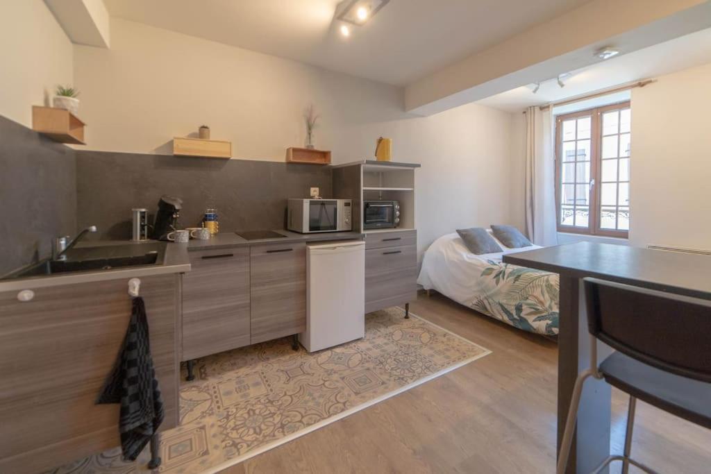 Le Beau Chardonnay, Au Coeur De Chablis Apartment Екстериор снимка
