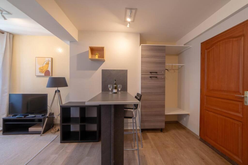 Le Beau Chardonnay, Au Coeur De Chablis Apartment Екстериор снимка