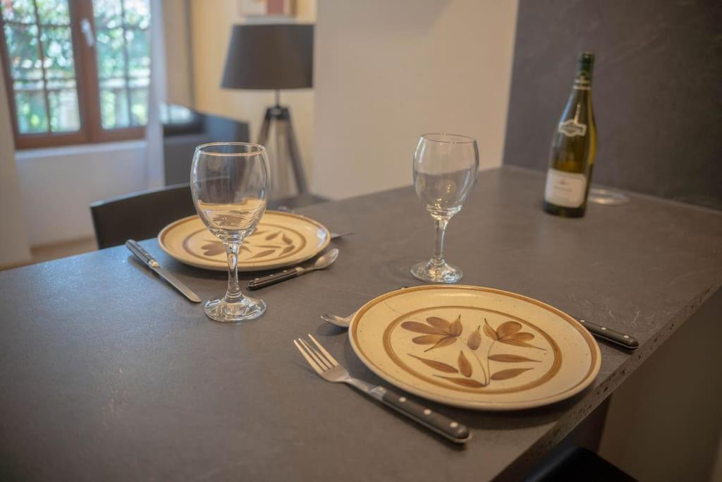 Le Beau Chardonnay, Au Coeur De Chablis Apartment Екстериор снимка
